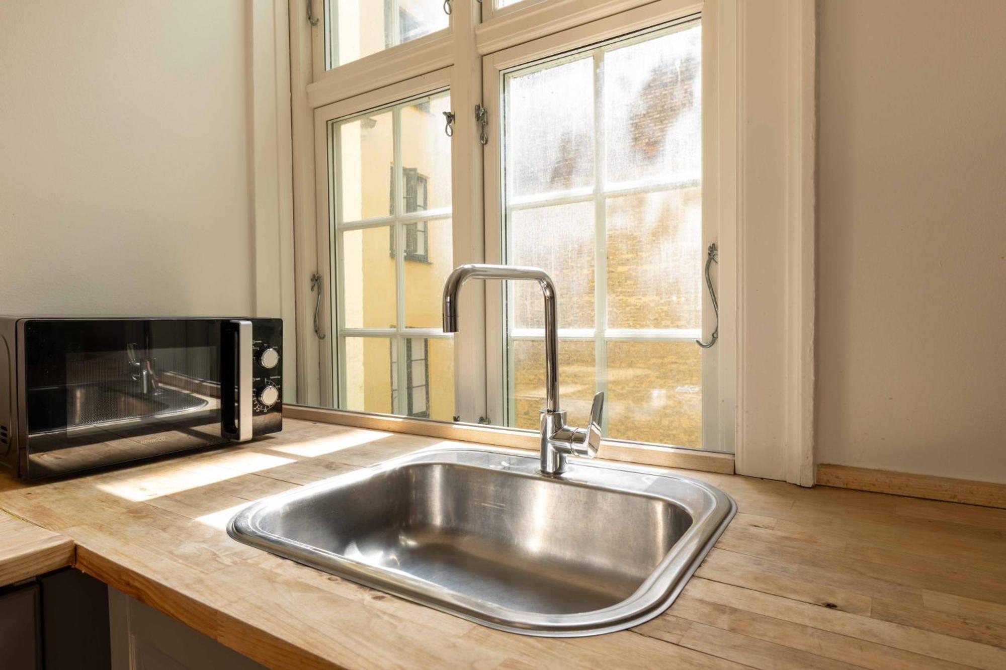Big 4 Bedroom Apartment With Bathtub By Cph City Hall Square Copenaghen Esterno foto