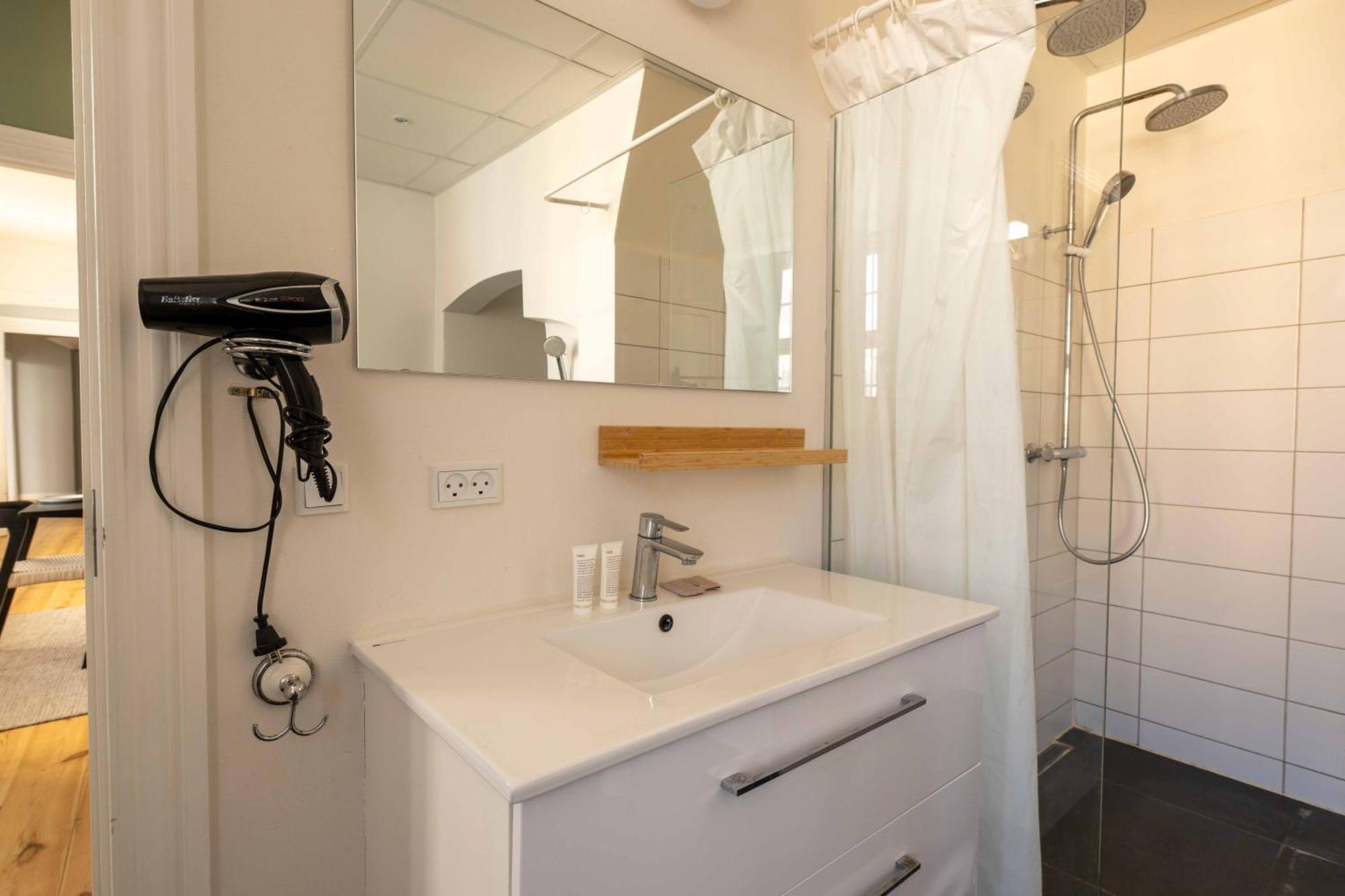 Big 4 Bedroom Apartment With Bathtub By Cph City Hall Square Copenaghen Esterno foto